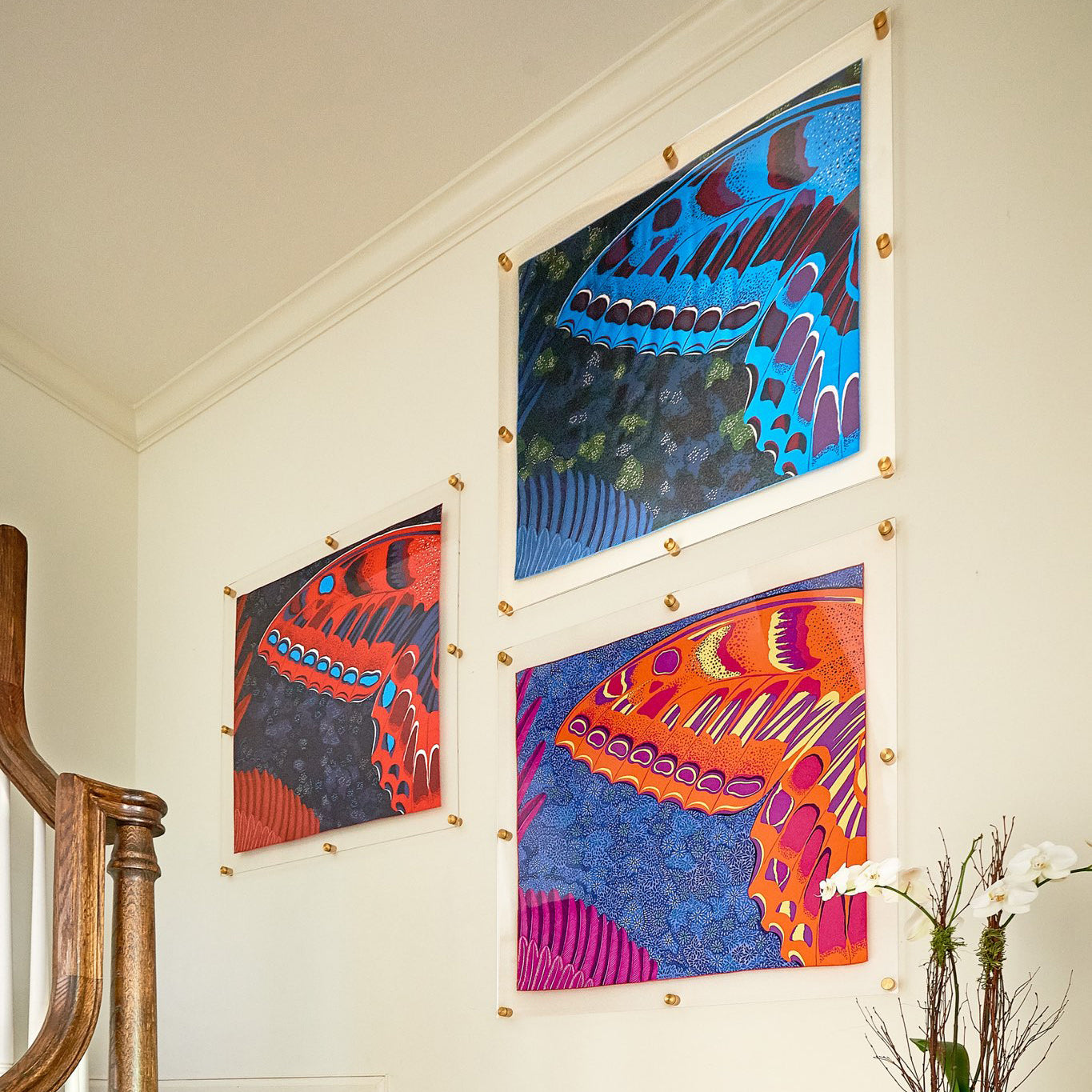 30x40" Modern UV-Grade Acrylic Floating Wall Frame