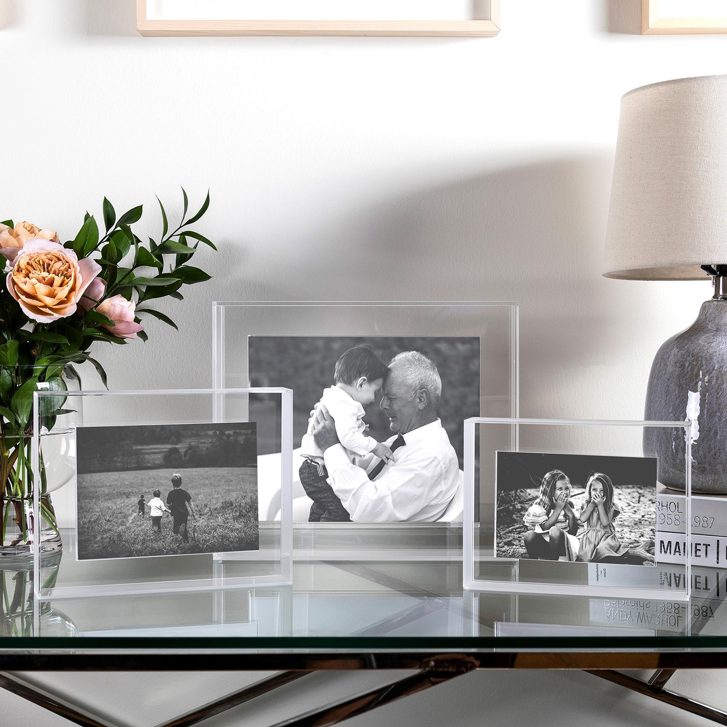 Float Frame for Tabletop or Wall with Magnetic Photo Holder