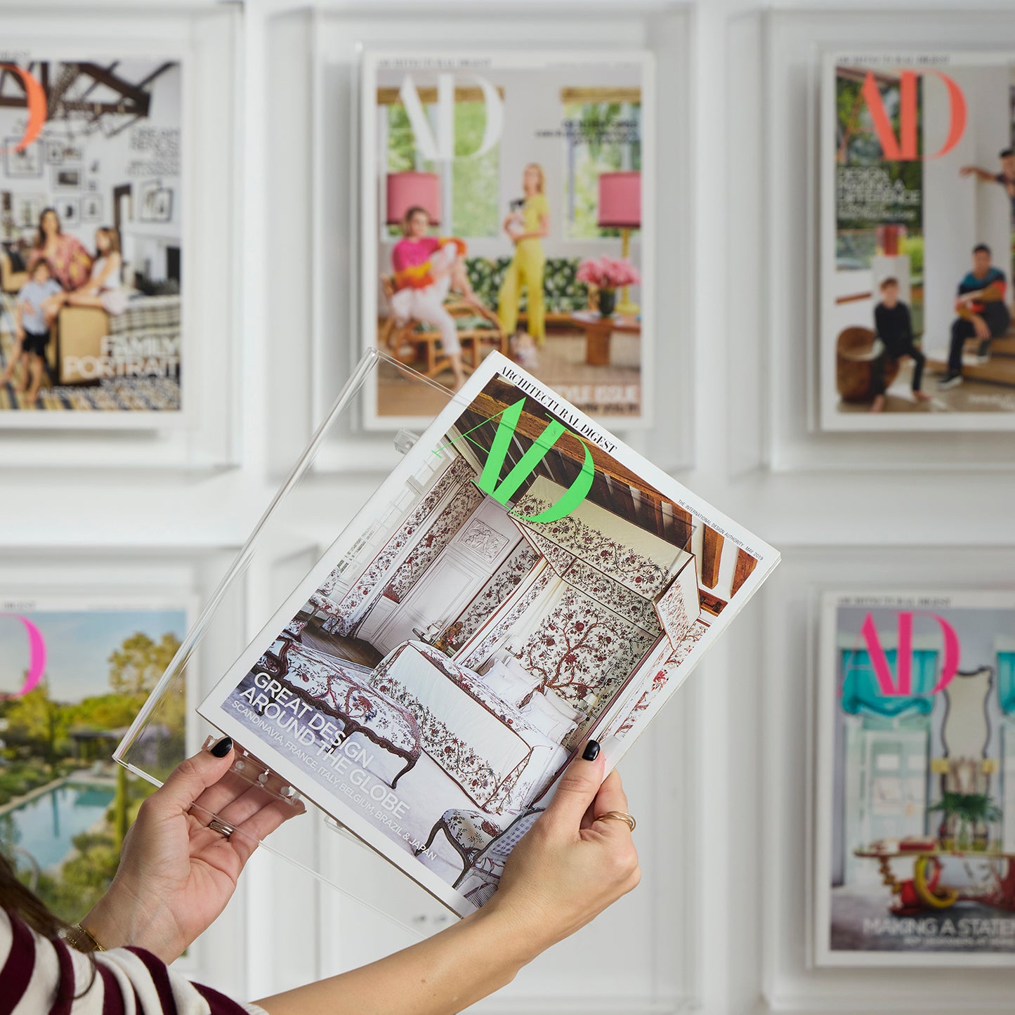 8.5 x 11" MagnaZine Float Frame