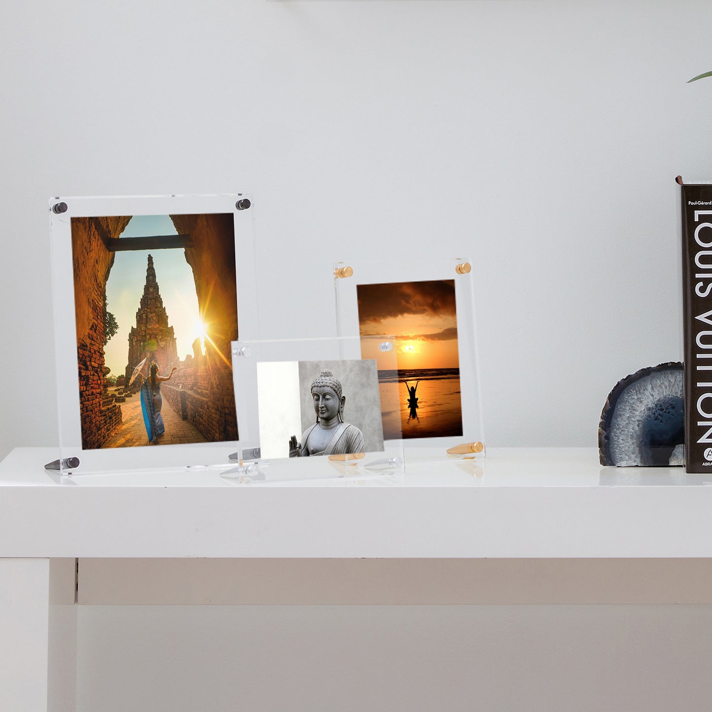 8x10" Acrylic Bevel Tabletop Float Frame