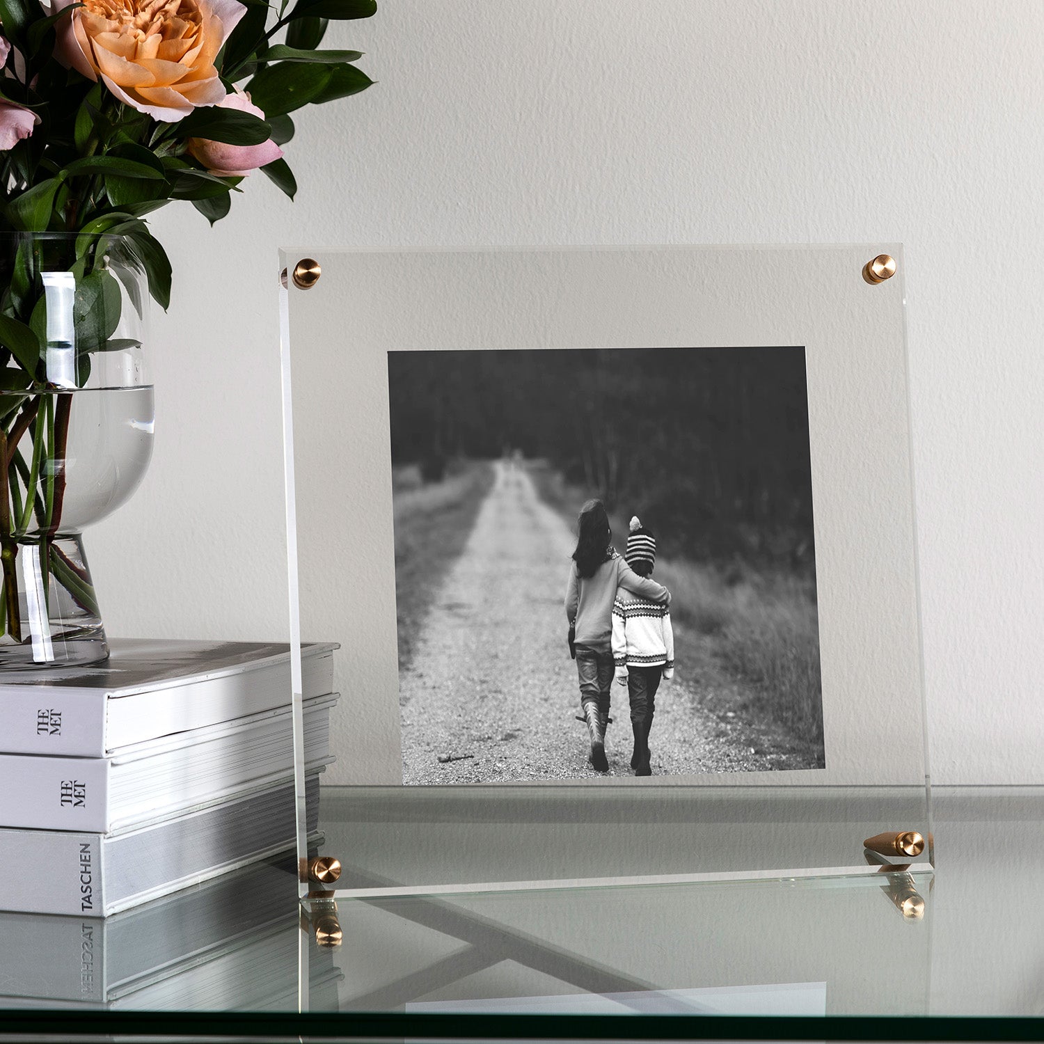 10x10" Acrylic Bevel Tabletop Float Frame