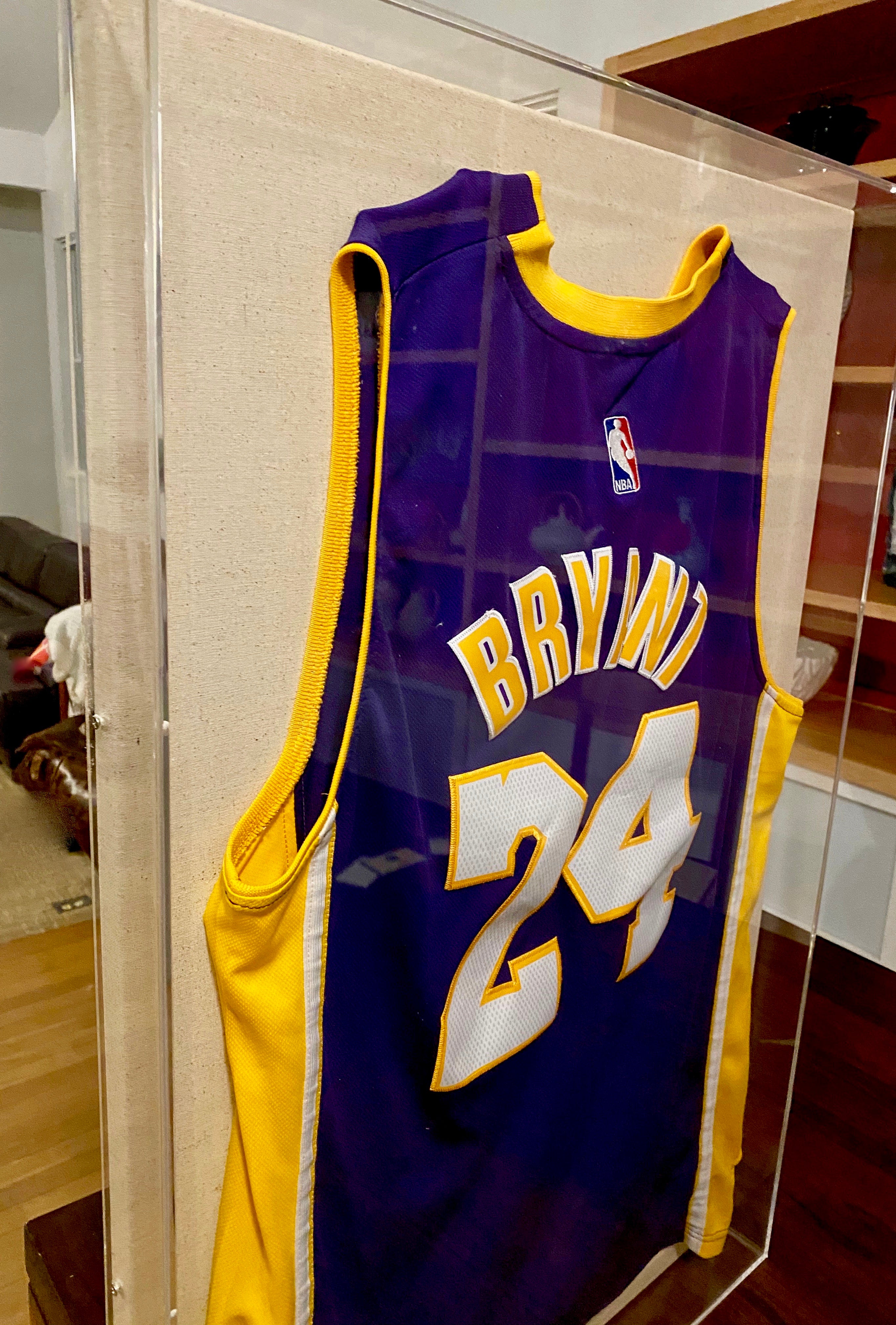Frame a Jersey in 15 Minutes or Less