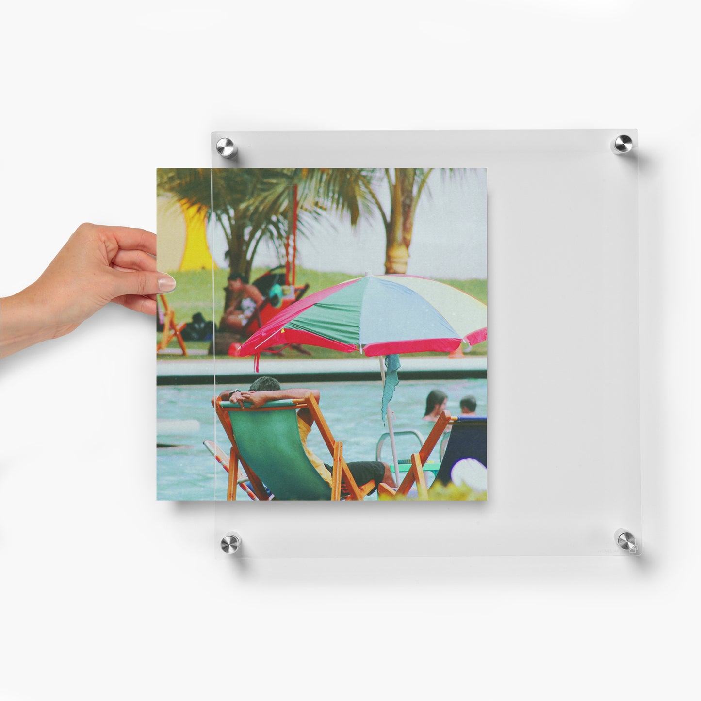 14" x 14" Easy Change Acrylic Float Frame + Magnets for 12" x 12" Art