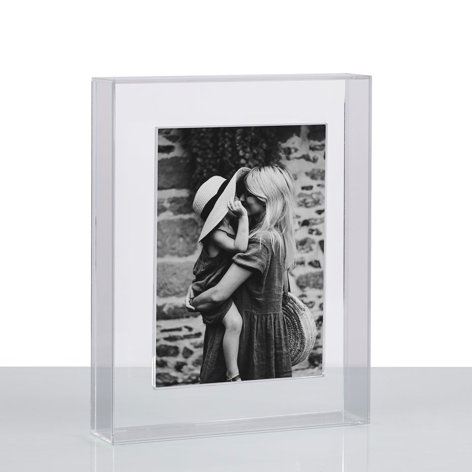 Clear Magnetic Float Frames