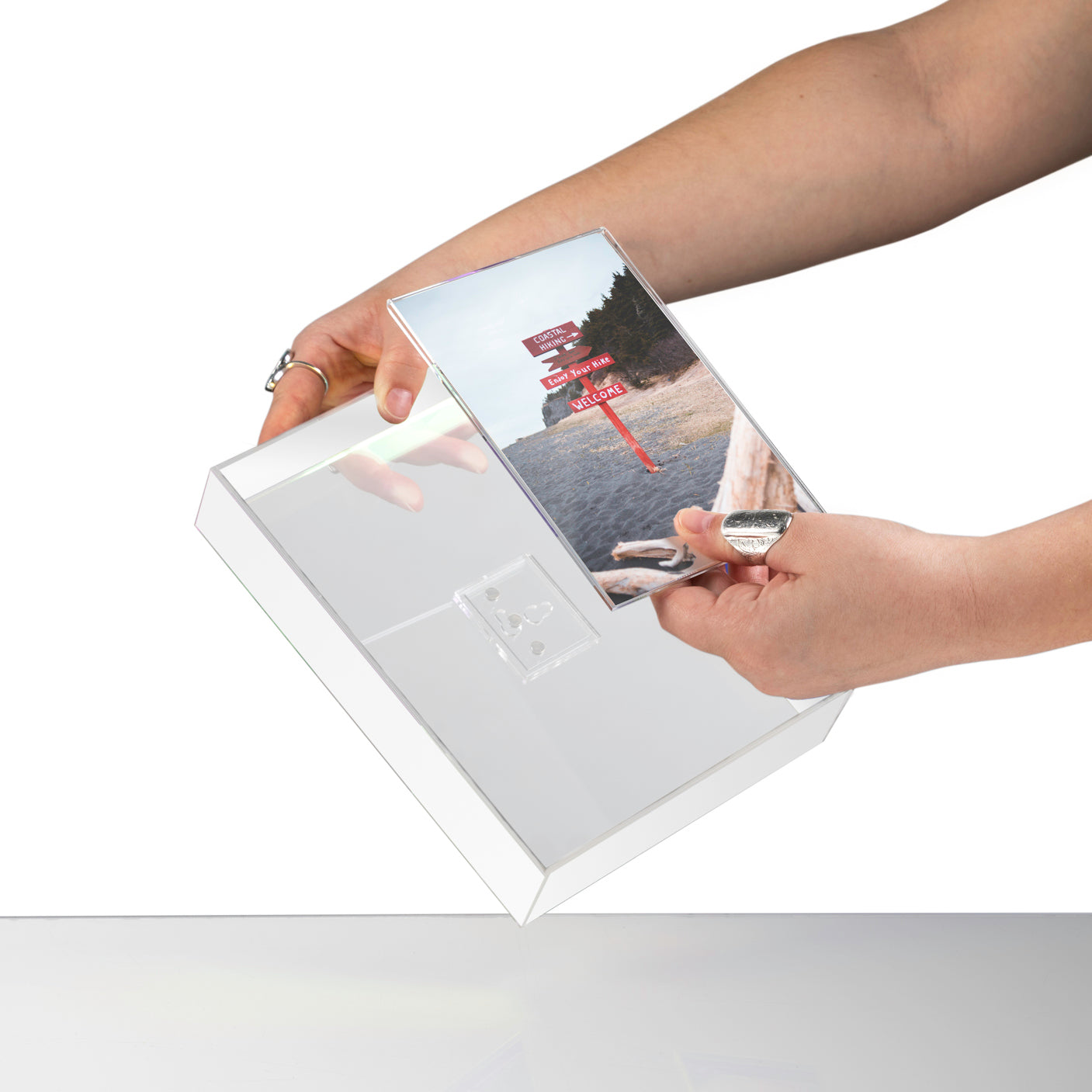 Float Frame for Tabletop or Wall with Magnetic Photo Holder