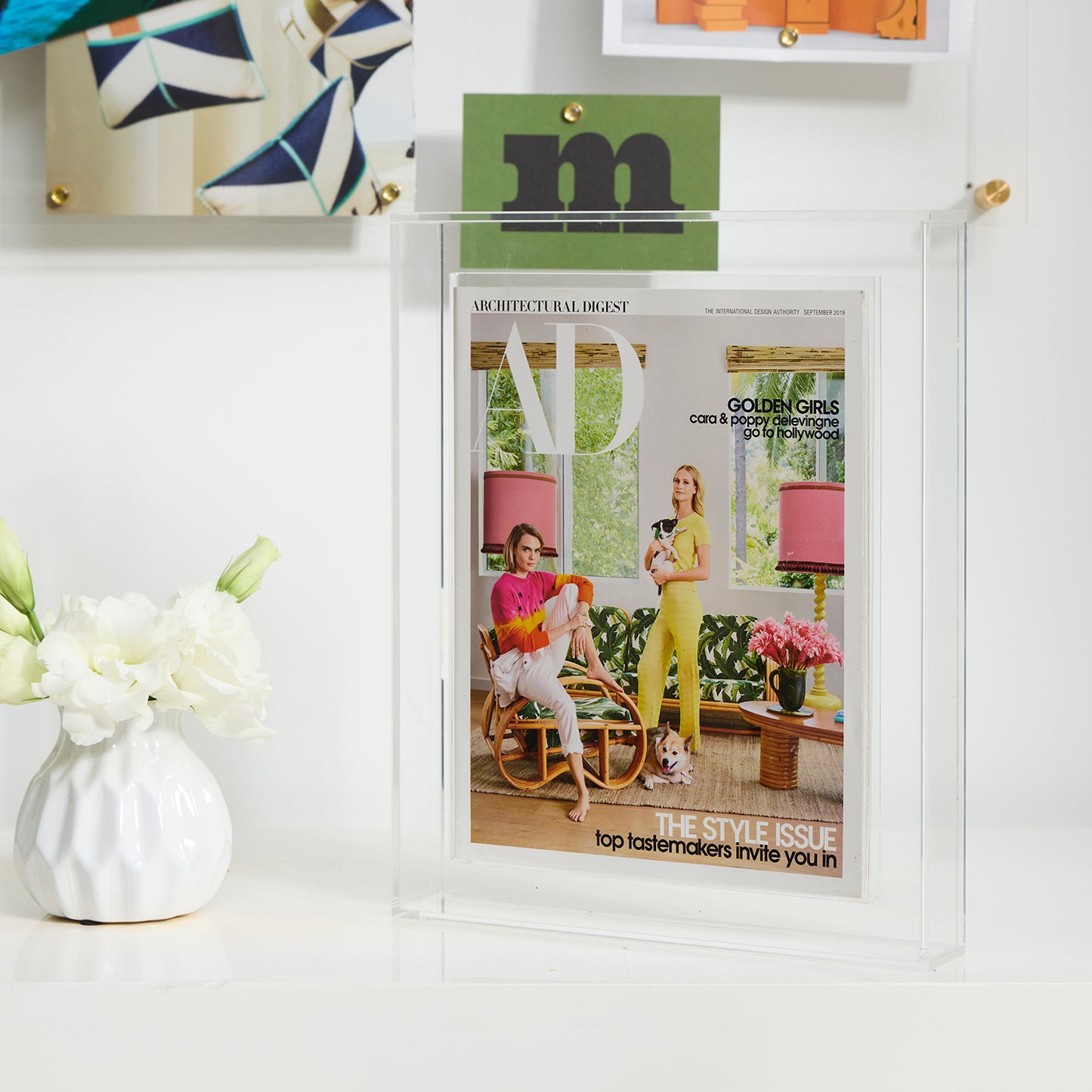 8.5 x 11" MagnaZine Float Frame