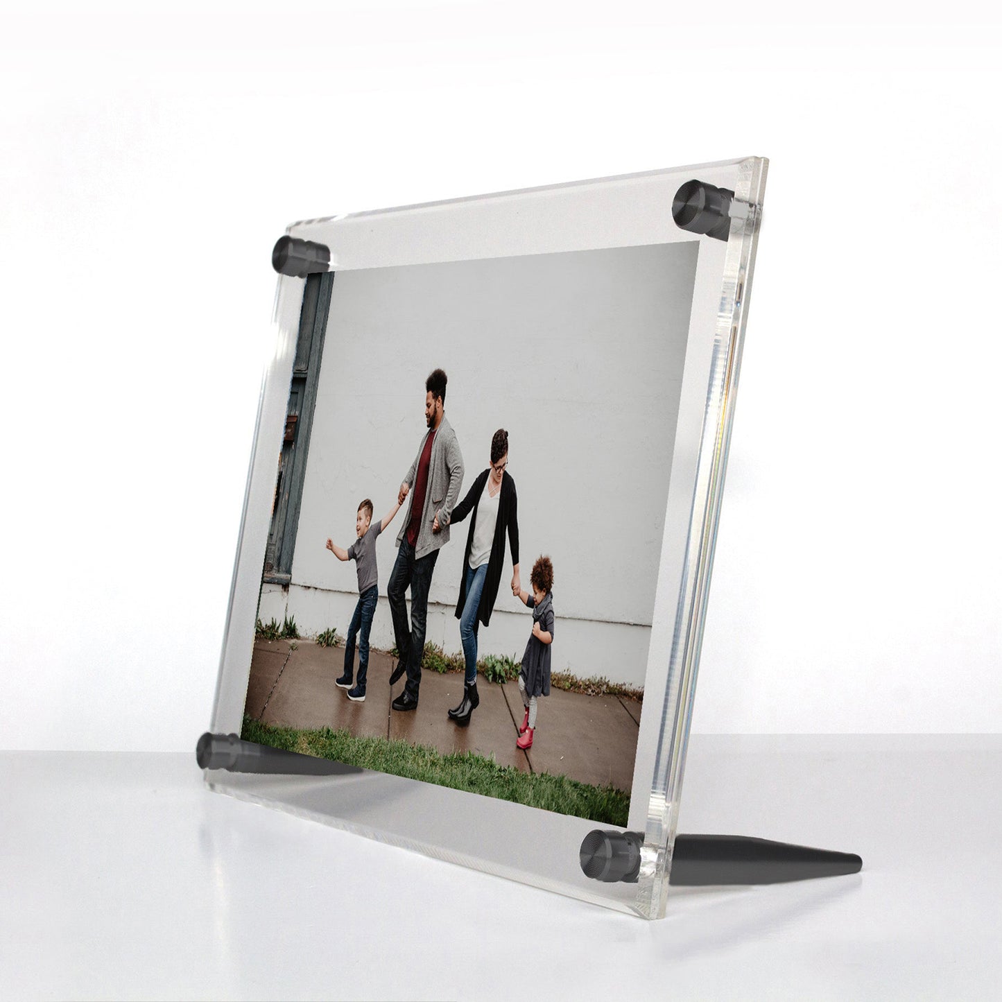 Tabletop Frames: Sentimental Gifts For Valentine's Day