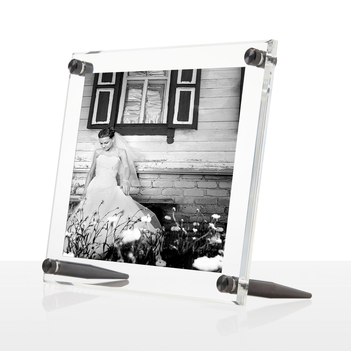 Acrylic Bevel Tabletop Float Frame for 5x7" Photos