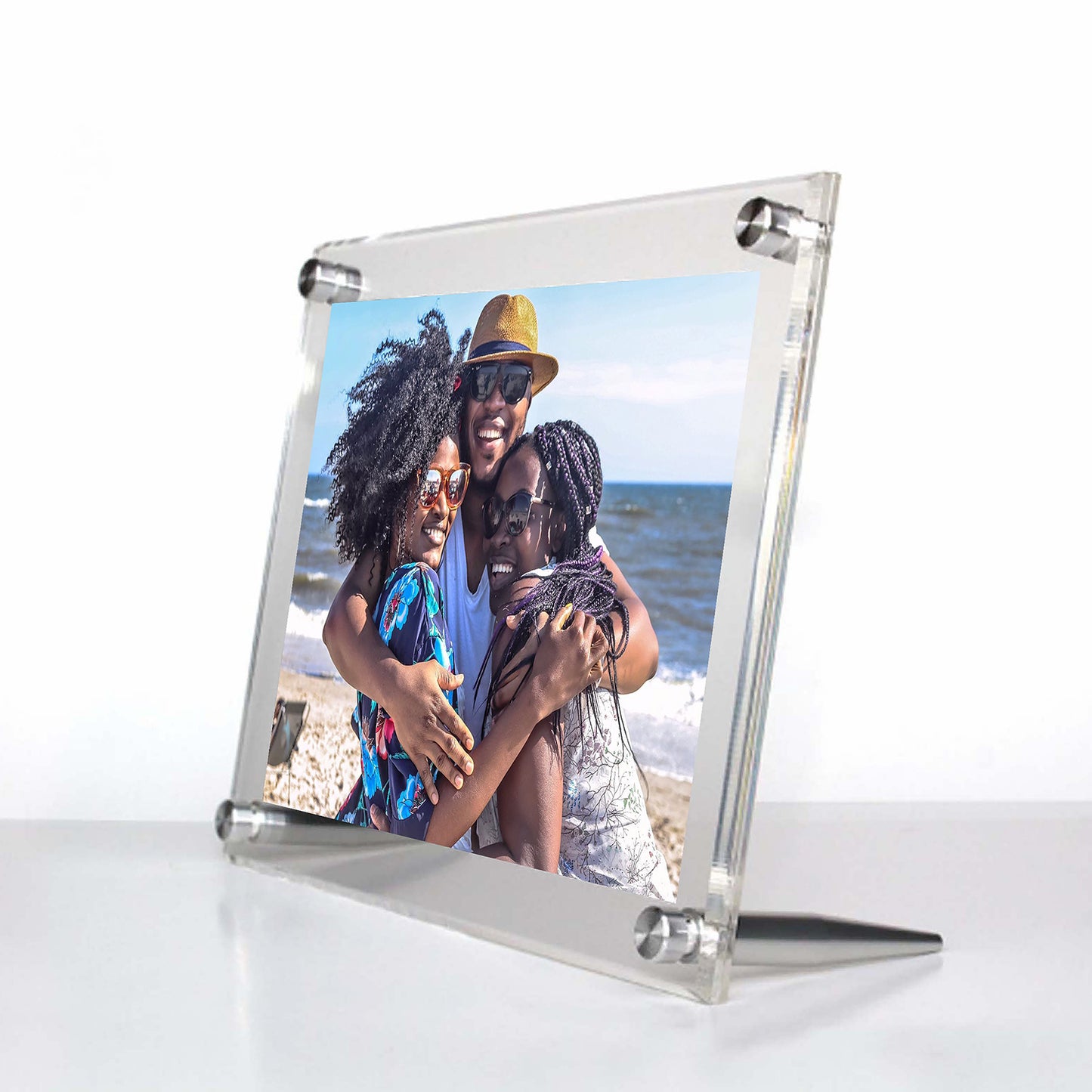 Tabletop Frames: Sentimental Gifts For Valentine's Day